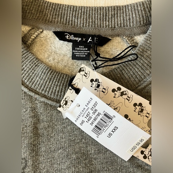 NWT Disney x American Eagle Mickey and Minnie Holiday Christmas Sweatshirt - Picture 3 of 3